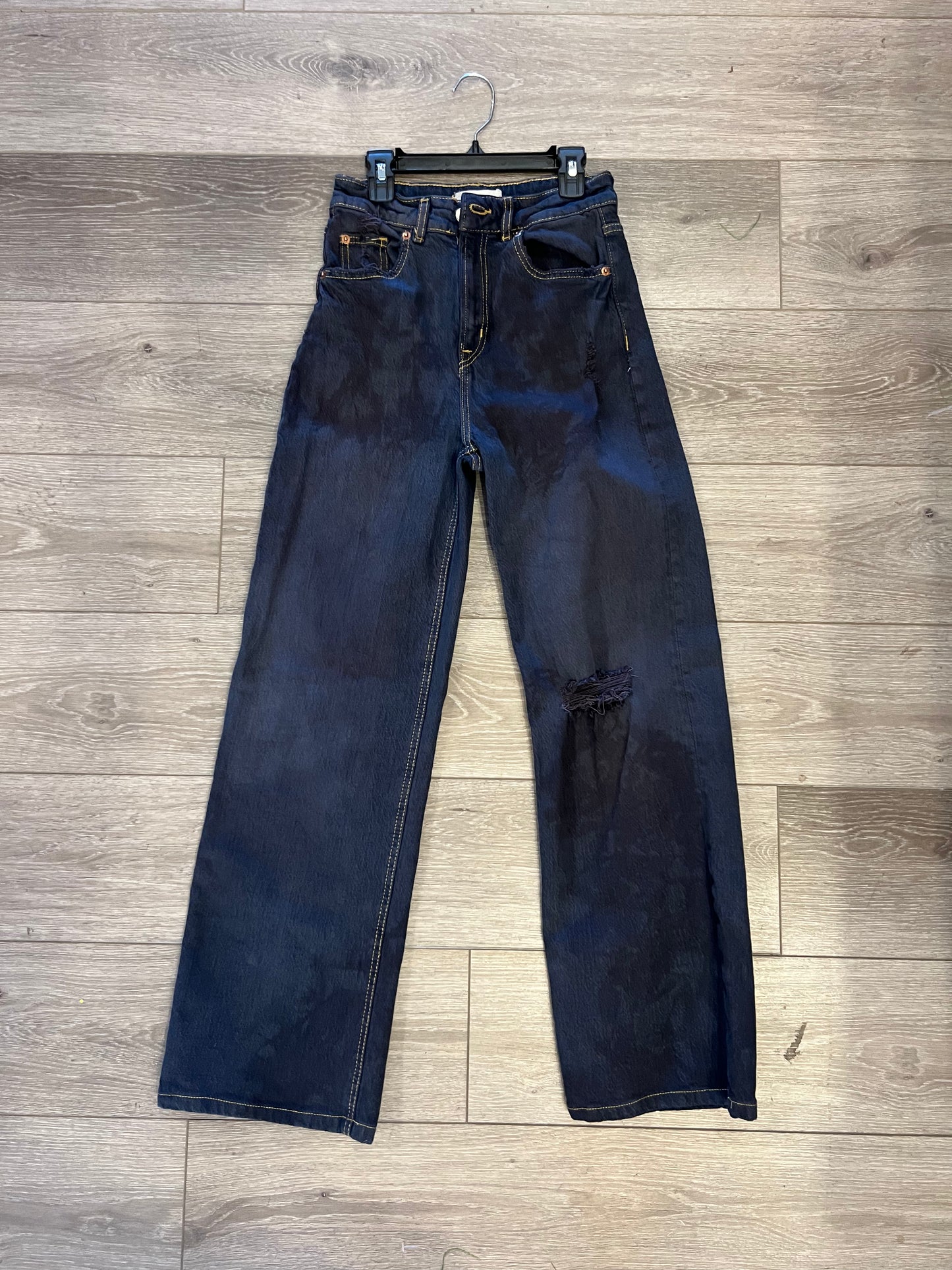 H&M
