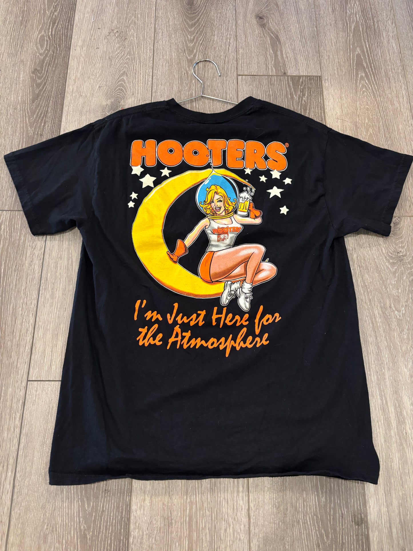 Hooters