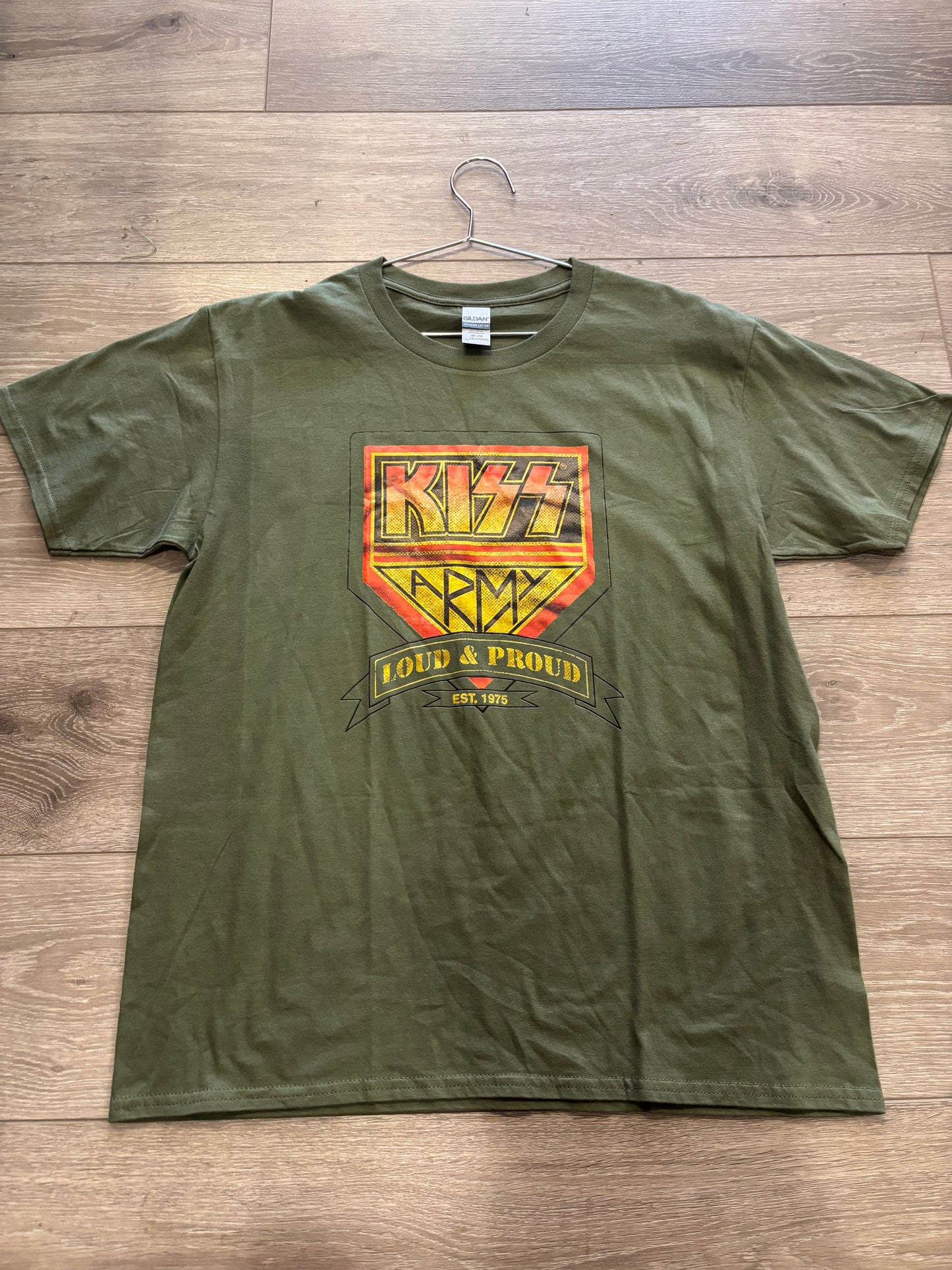 Kiss Army